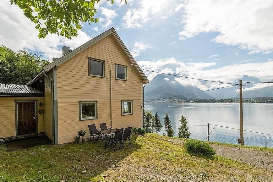 Tindelykke Villa Isfjorden Bagian luar foto